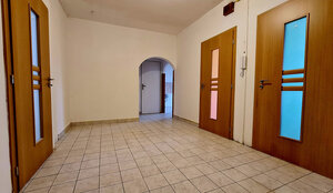Predané ! 4-izbový byt na predaj, Banská Štiavnica. — foto 6