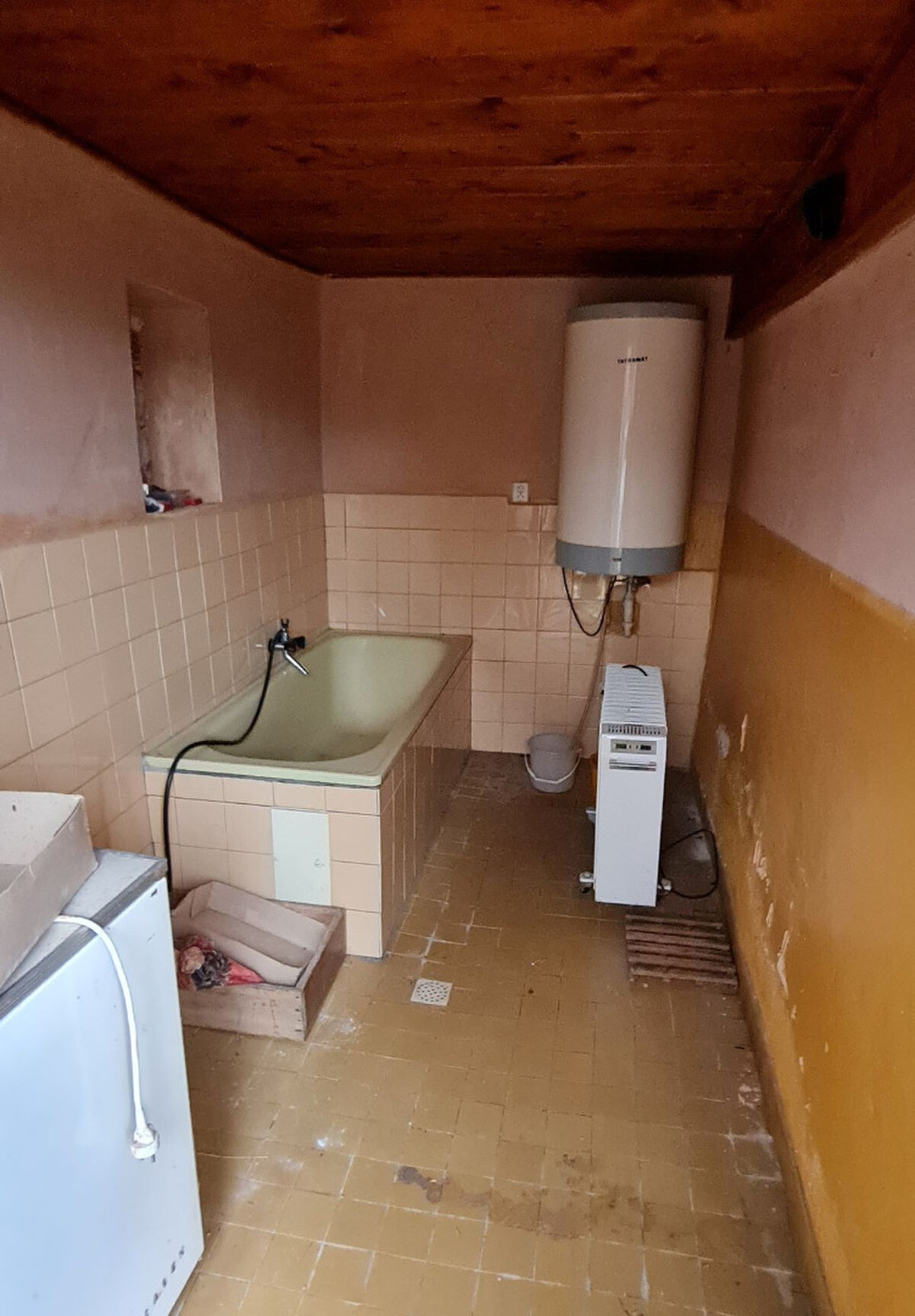 Predané  – dva rodinné dom na predaj, v obci Hodruša Hámre. — foto 16