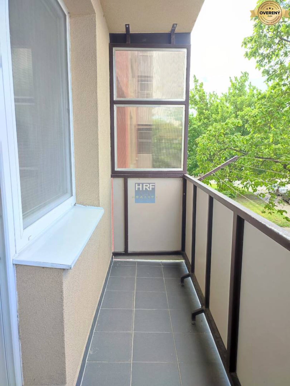 Na prenájom zariadená garsónka s balkónom v Holíči — foto 12