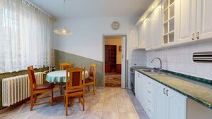Na predaj byt s bezbariérovym vstupom, v centre mesta Holíč. — foto 4