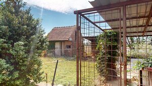 Na predaj priestranný rodinný dom s garážou v obci Brodské — foto 29