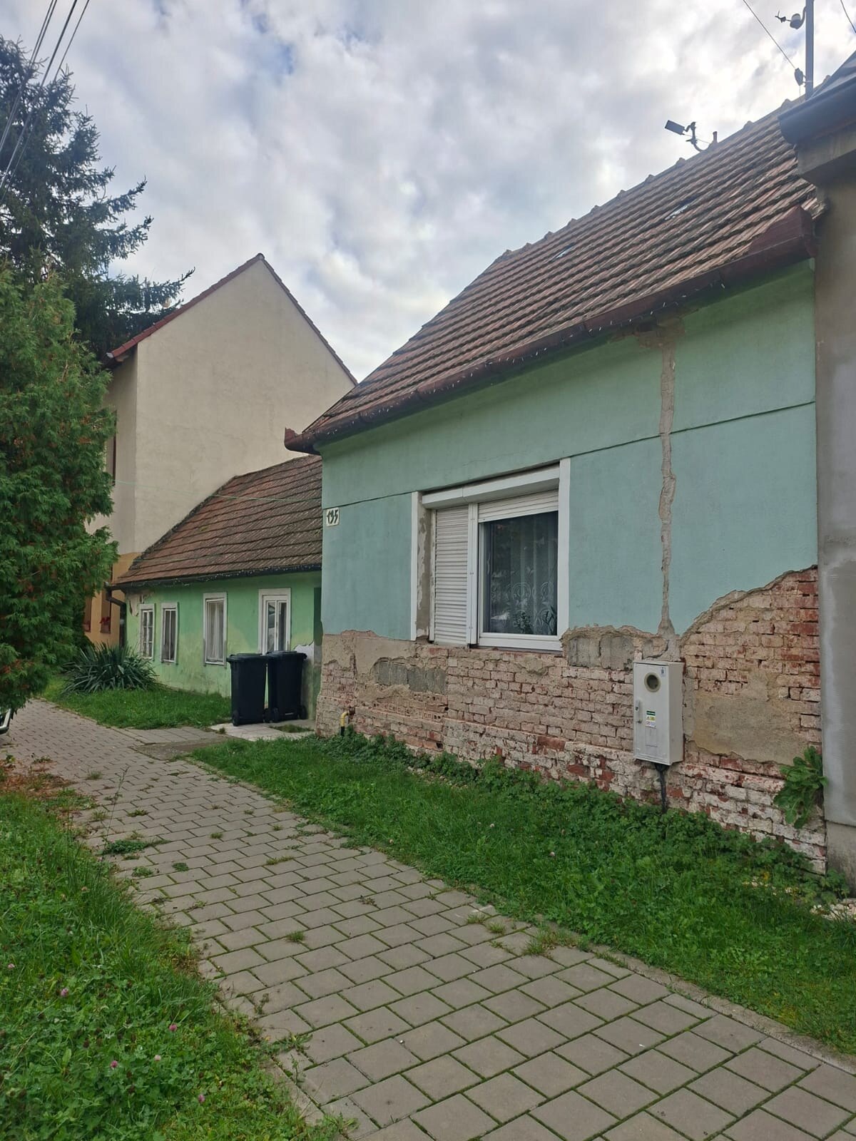 Na predaj dom  v obci Vrádište. — foto 5