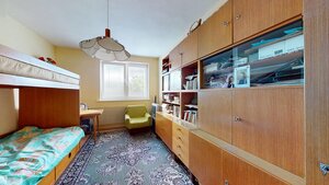 -zľava- Na predaj priestranný rodinný dom v Holíči v žiadanej lokalite — foto 14