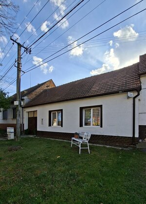 Na predaj dom s veľkým pozemkom v obci Prietržka, okr. Skalica. — foto 16