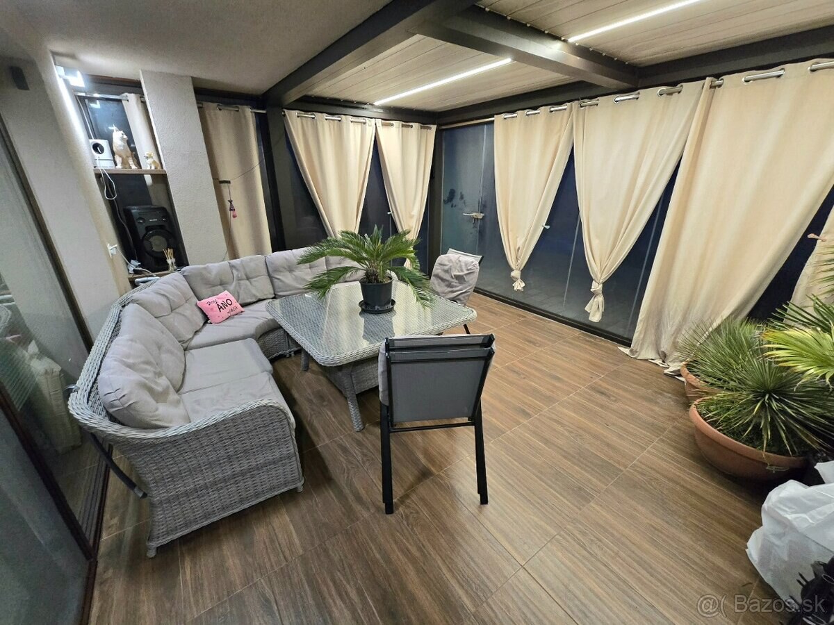 Moderný 4-izbový „EKO-KERAMICKÝ“ bungalov s bazénom v Holíči — foto 29