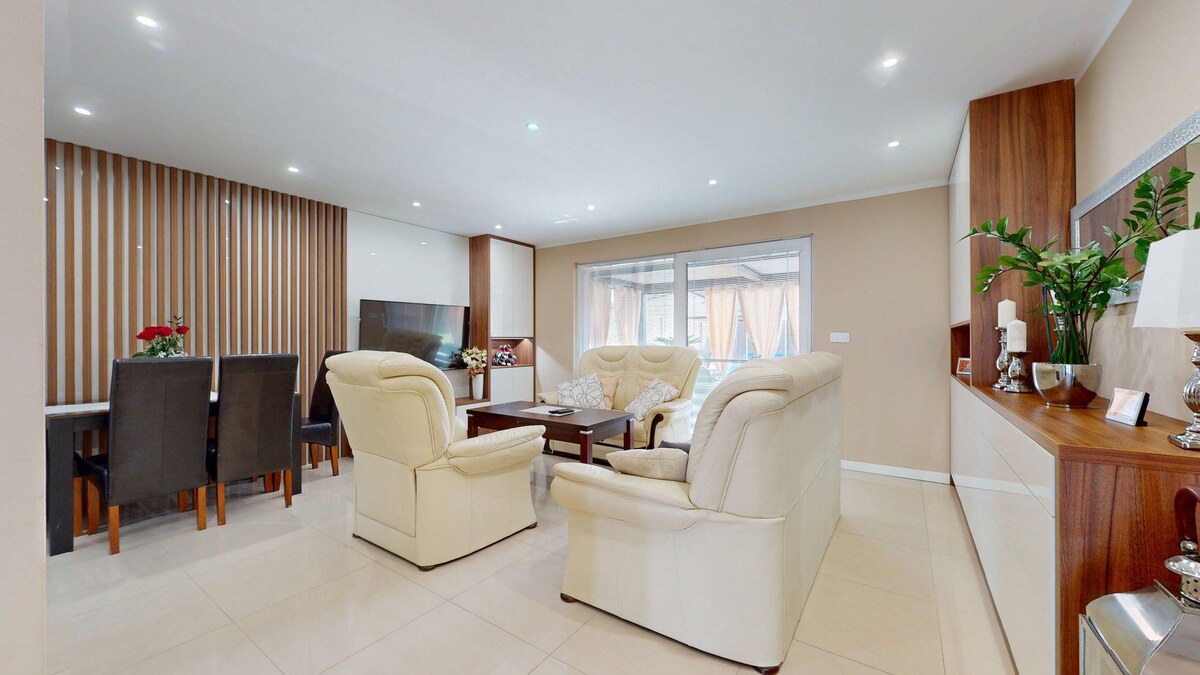 Moderný 4-izbový „EKO-KERAMICKÝ“ bungalov s bazénom v Holíči — foto 7