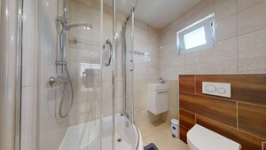 Moderný 4-izbový „EKO-KERAMICKÝ“ bungalov s bazénom v Holíči — foto 22