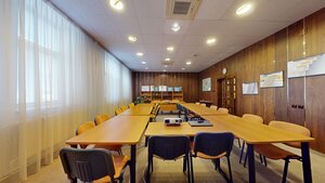 Na predaj administratívna budova v centre mesta Holíč. — foto 10