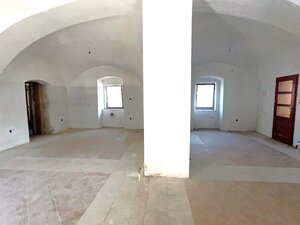 Na prenájom podnikateľský priestor v centre mesta Holíč — foto 2