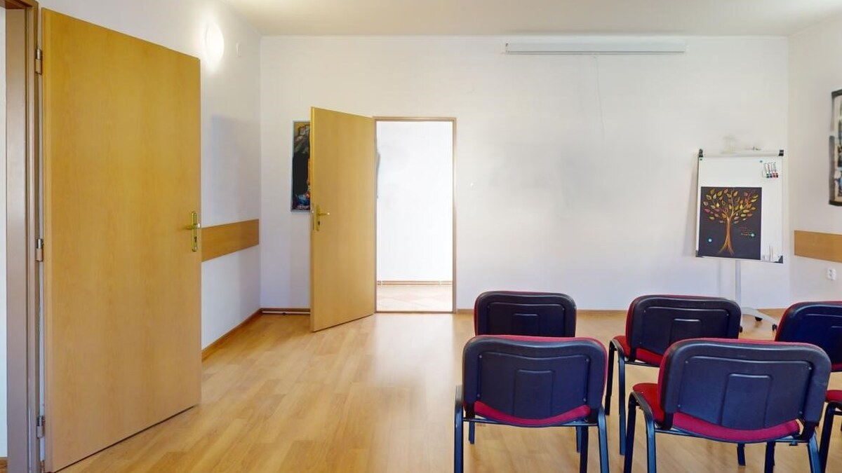 Na prenájom administratívne priestory v centre mesta Holíč — foto 4