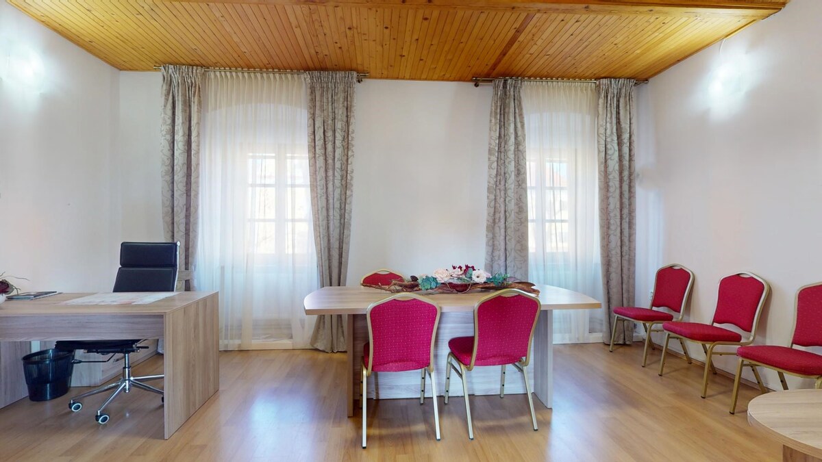 Na prenájom administratívne priestory v centre mesta Holíč — foto 7