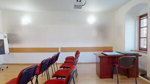 Na prenájom administratívne priestory v centre mesta Holíč — foto 3