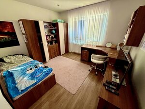 4 izbový rodinný dom v meste Nové Zámky — foto 12