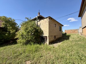 3 izbový rodinný dom v obci Bešeňov — foto 2