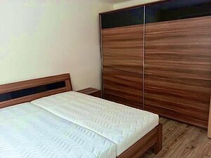 Prerobený 2 izbový byt v centre mesta Nové Zámky — foto 2