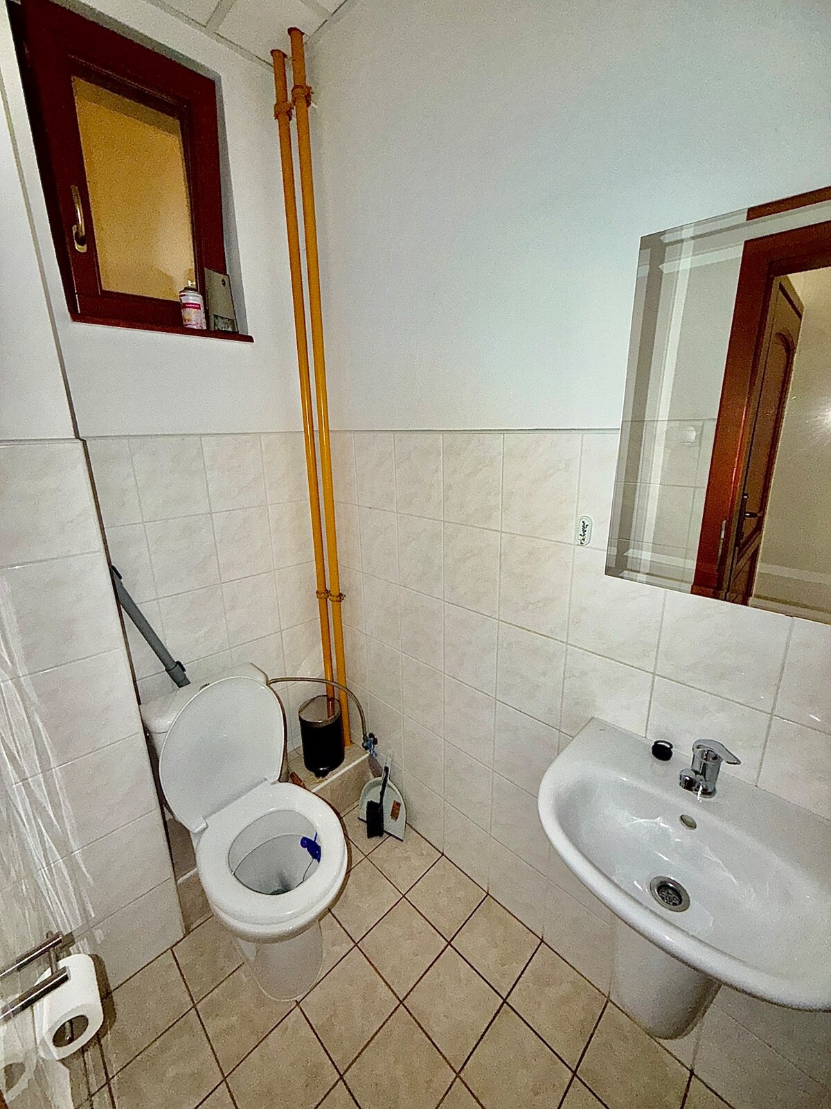 Kancelárske priestory v centre mesta Nové Zámky — foto 10