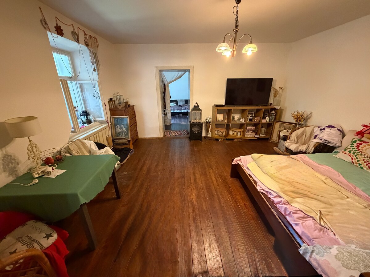 3 izbový rodinný dom v obci Imeľ — foto 9