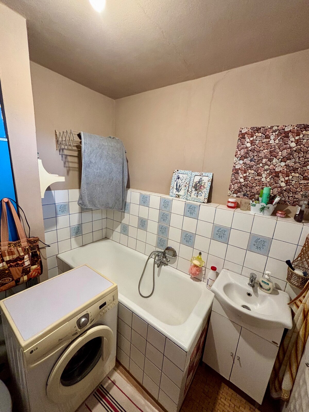 1 izbový byt s balkónom neďaleko centra v Nových Zámkoch — foto 7