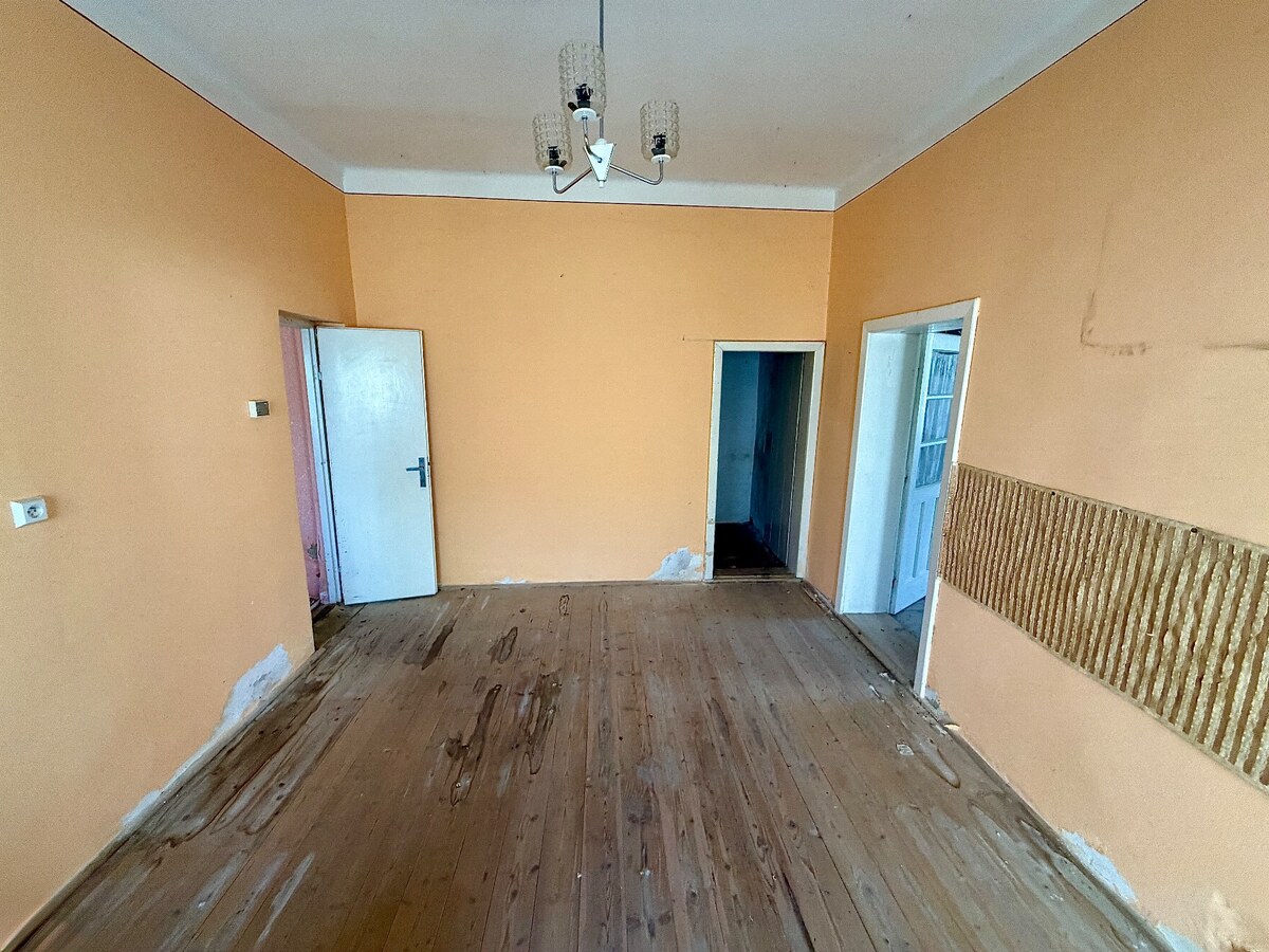 5 izbový rodinný dom s veľkým pozemkom v obci Tvrdošovce — foto 18
