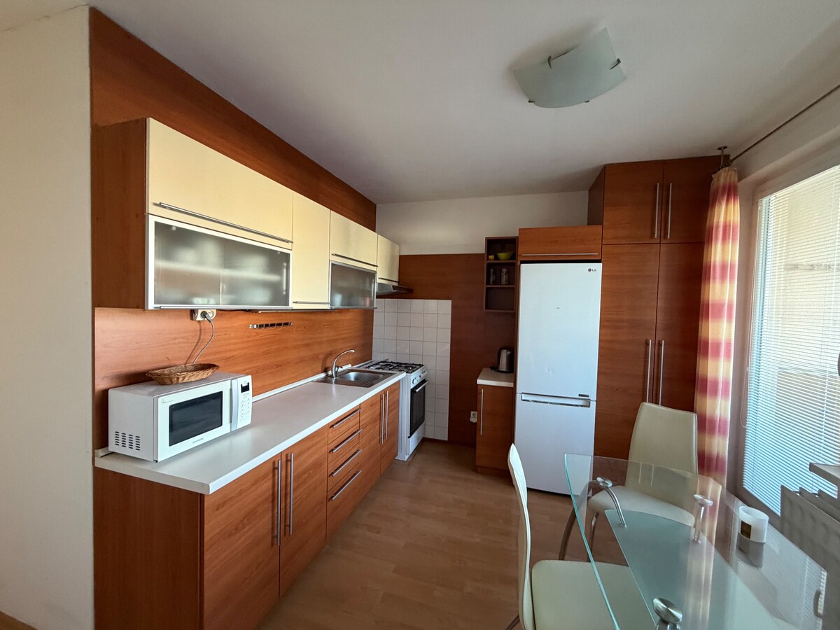 3 izbový byt s balkónom v meste Levice — foto 2