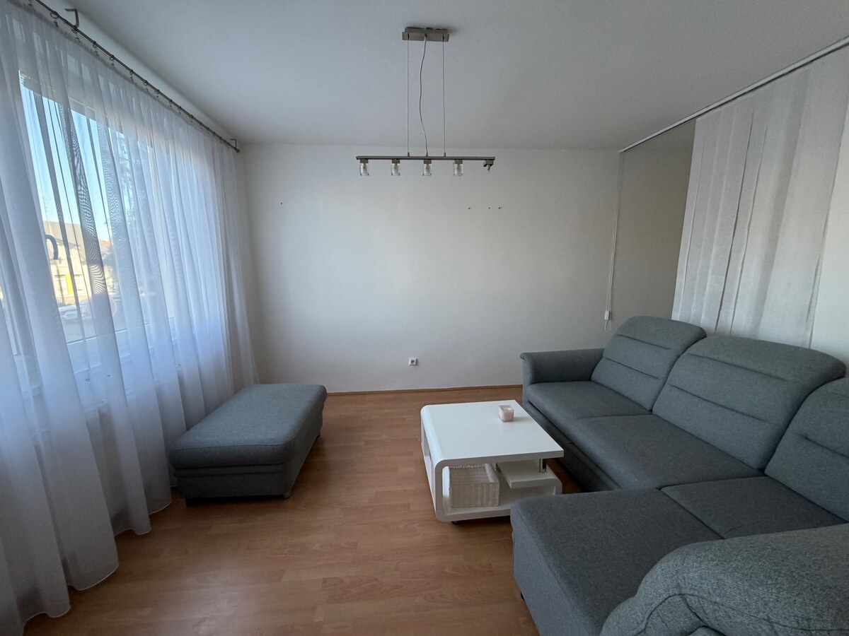 3 izbový byt s balkónom v meste Levice — foto 3