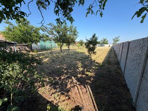 Rodinný dom s veľkým pozemkom v meste Nesvady — foto 7