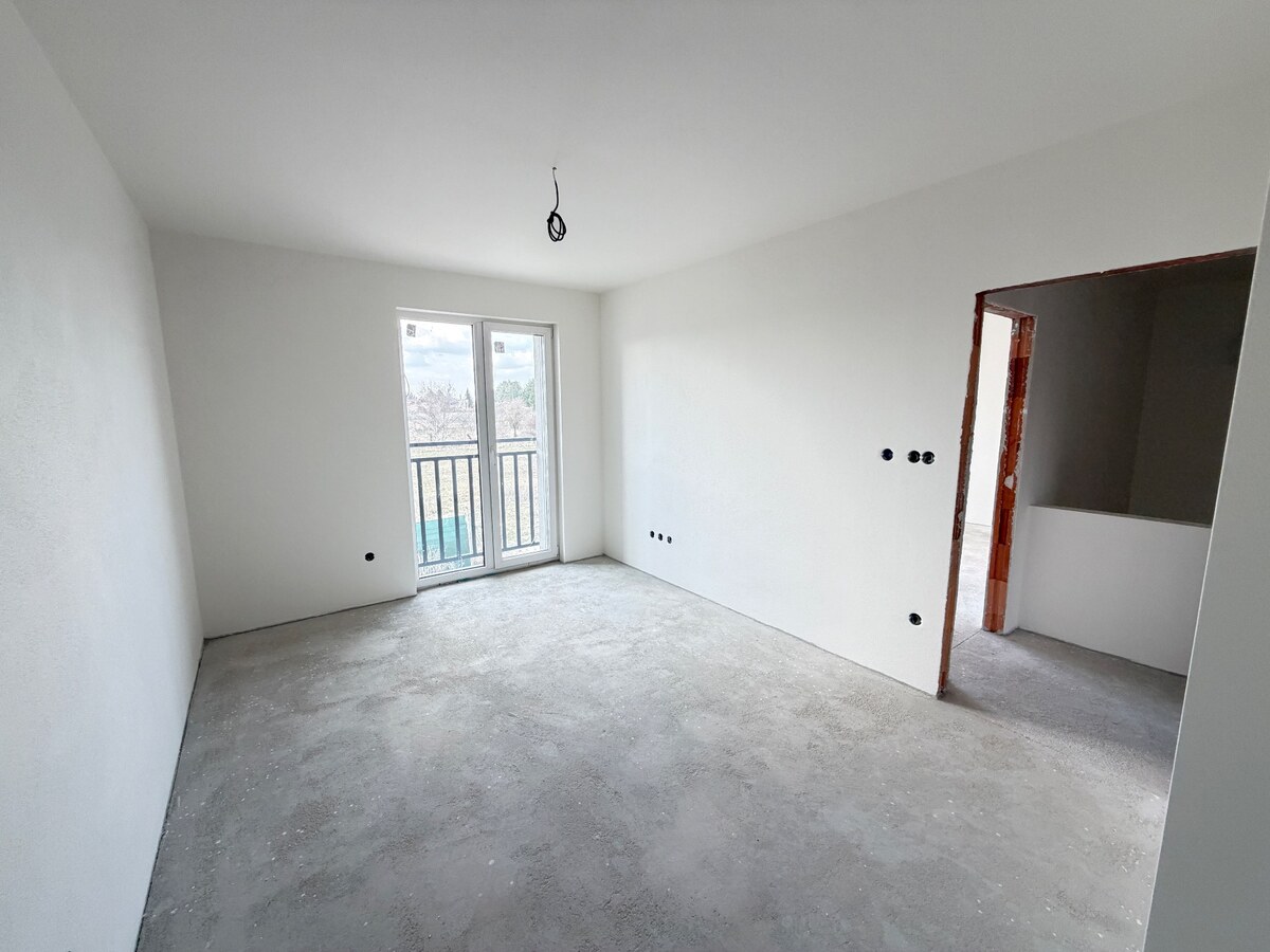 Predám 5 izbový rodinný dom v Nových Zámkoch — foto 8