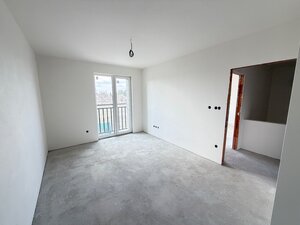 Predám 5 izbový rodinný dom v Nových Zámkoch — foto 8