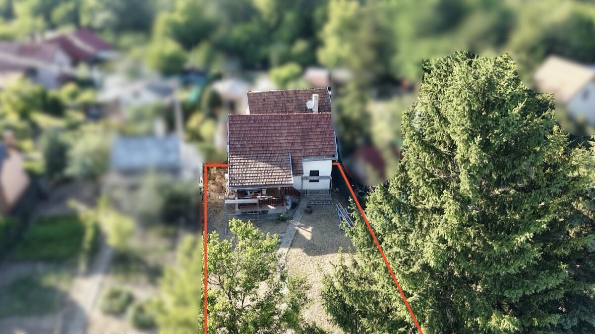 Predám celoročne obývateľnú chatu v Nových Zámkoch