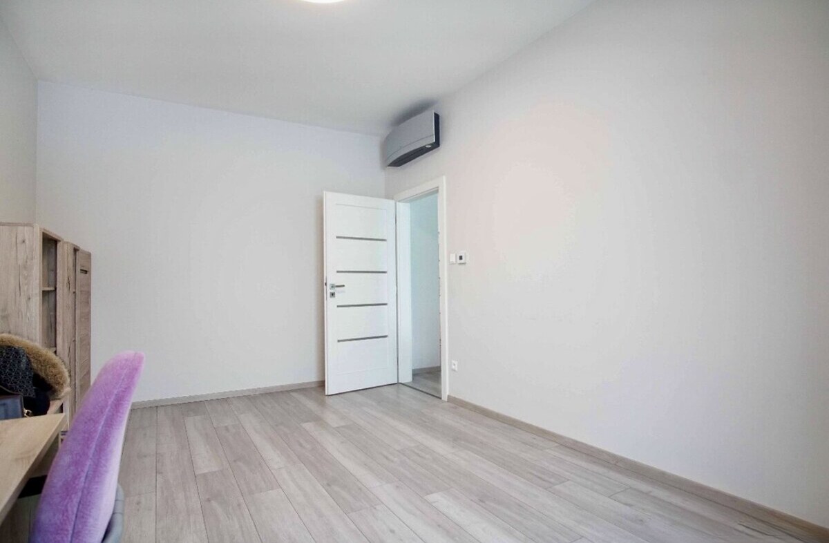 Predám novostavbu 3-izbového bytu s balkónom v Nových Zámkoch — foto 10