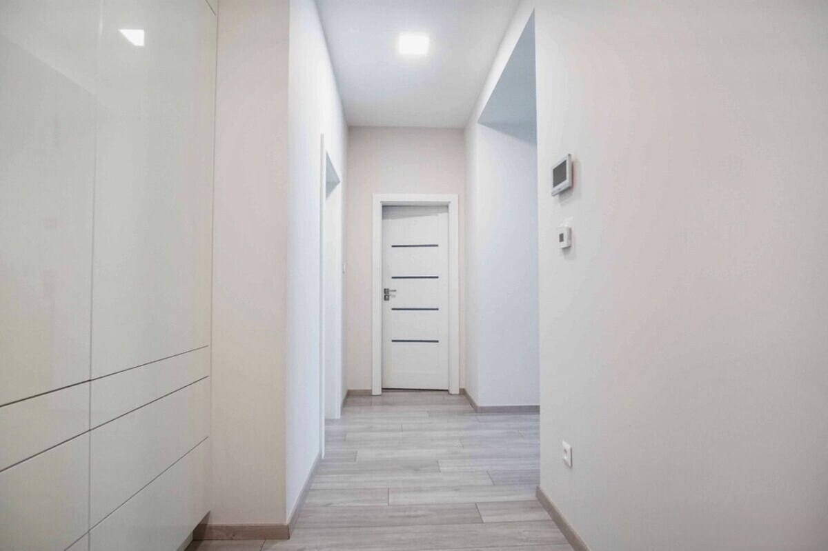 Predám novostavbu 3-izbového bytu s balkónom v Nových Zámkoch — foto 6