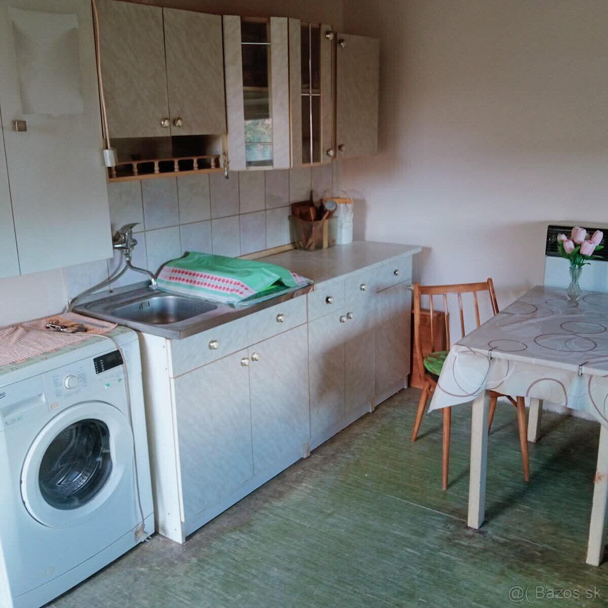Predaj rodinného domu, Veľké Lovce, Nové Zámky — foto 3
