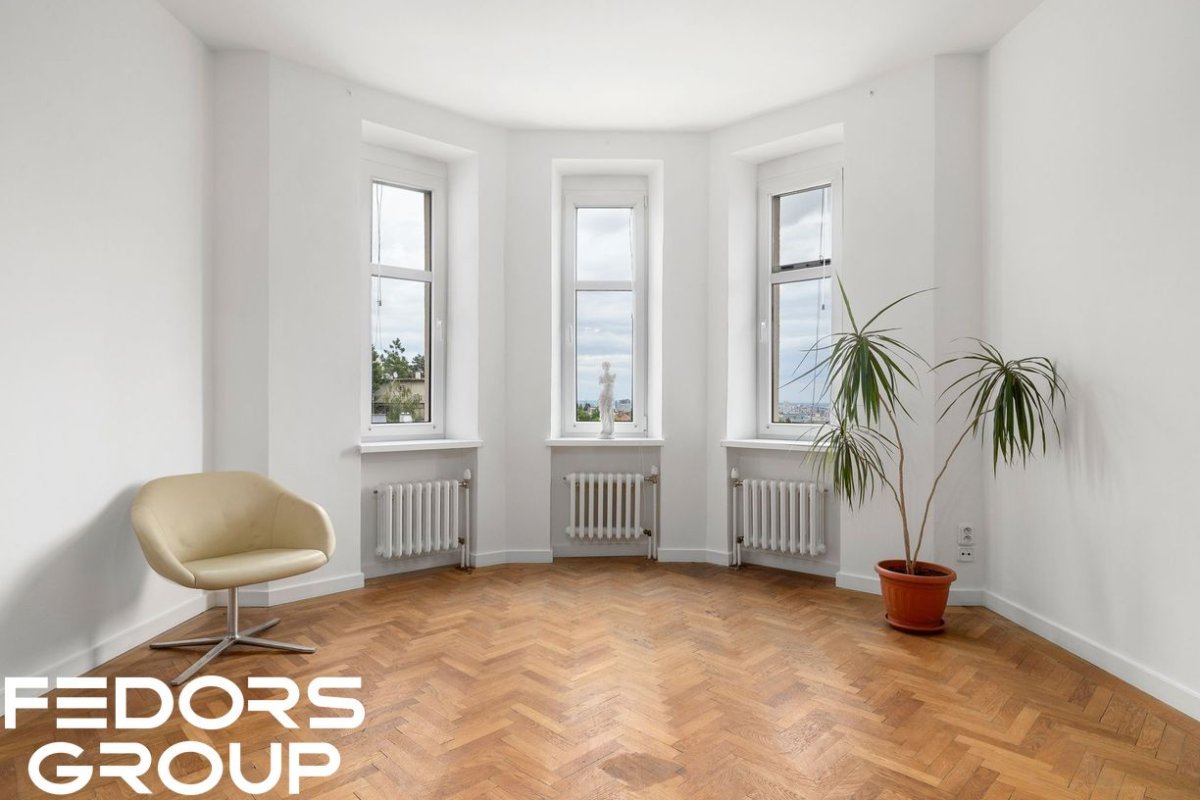 Predam 5 izbovy rodinny dom v Galante