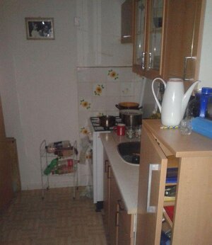 Ponúkame Vám na predaj 2 izbový byt Bratislava-Ružinov, Komárnická. — foto 1