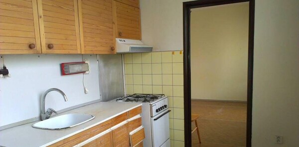 3 izbový byt Rajecká,70m2,4/7, zníženie ceny