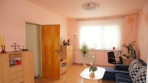 3-izb. Medveďovej ul. Ovsište, 3/12 p. čiast. rek. — foto 1