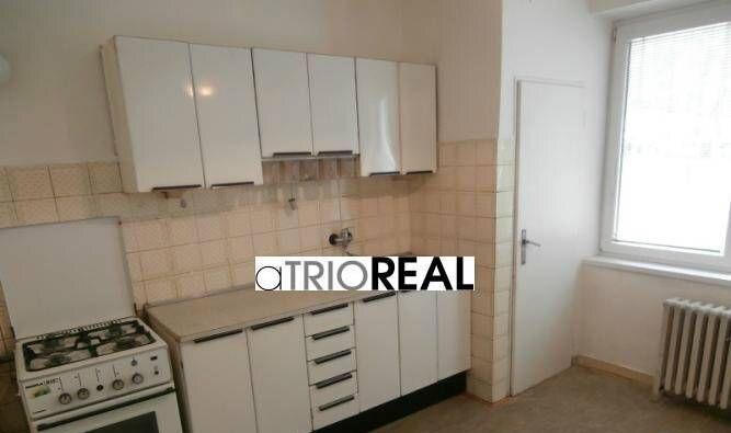 aTRIOREAL - PREDAJ - 1I TEHLOVY BYT - NA PODNIKANIE - ZAHREBSKA,! — foto 3