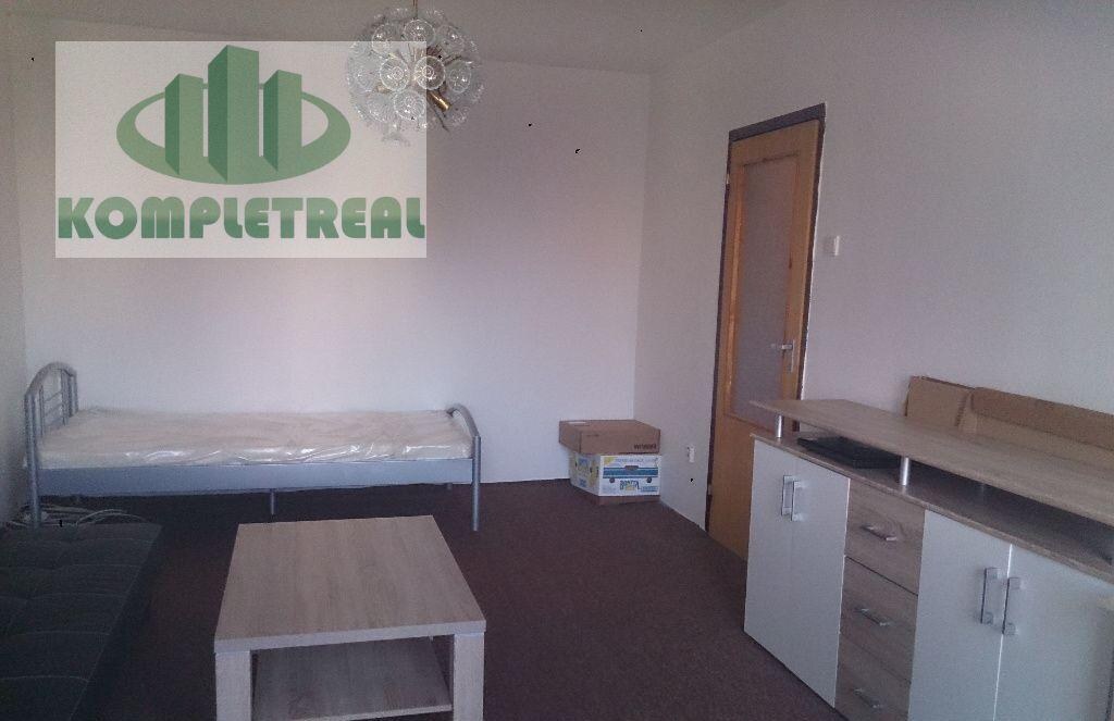 Na prenájom 2iz byt v blízkosti Ekonomickej univerzity. — foto 2