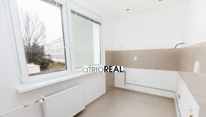 aTRIOREAL - 3I BYT - HLAVACIKOVA, DLHE DIELY - AKO NOVOSTAVBA! — foto 2