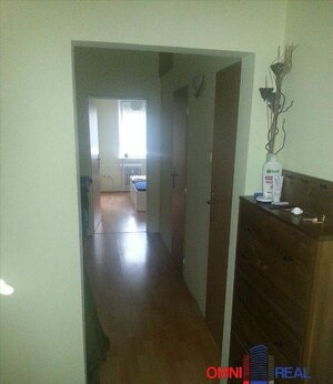 3-izbový byt, Rezedová ulica, kompletná rekonštrukcia, zariadený — foto 2
