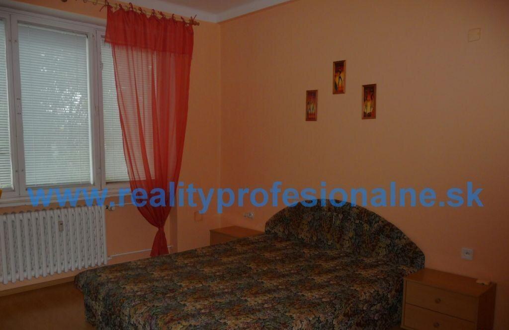 1 izbový byt, Bratislava - Ružinov, prenájom bytu vo výbornej lokalite