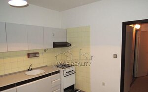 Na predaj 3 izbový byt Bratislava Ružinov — foto 1