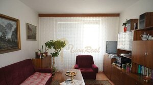 2-izb. s lodžiou, Stavbárska, NIE PENTAGON — foto 1