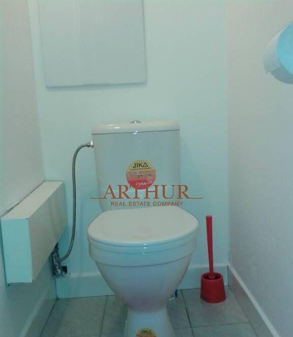 ARTHUR - 2 izb. byt, Nám. Hr. SAMOSTATNÉ IZBY — foto 4