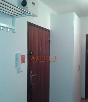 ARTHUR - 2 izb. byt, Nám. Hr. SAMOSTATNÉ IZBY — foto 3