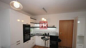 PRENÁJOM, 1izb.byt, Nevädzova, Bratislava-Ružinov — foto 1