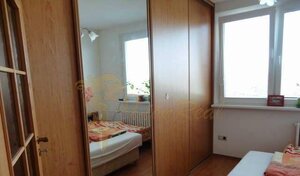 2-izb. byt, Medveďovej, 8/8 p. po rekonštrukcii — foto 2