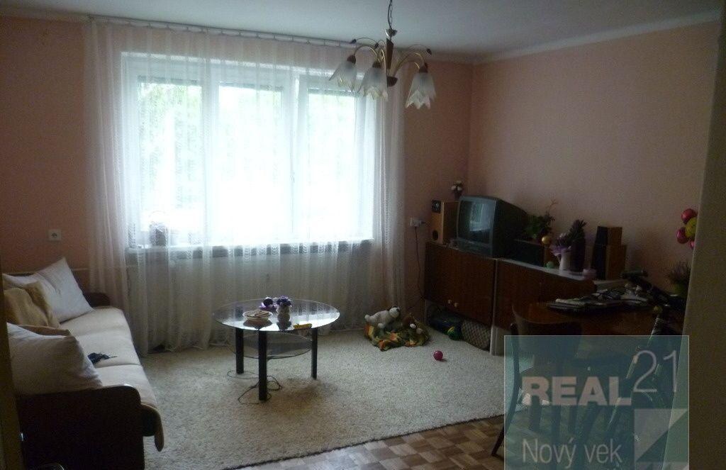 Na predaj 2 izbový byt v tichej lokalite blízko centra mesta — foto 3