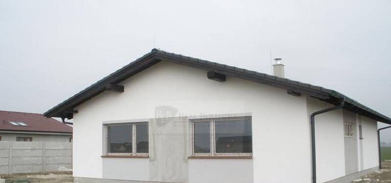X - Predáme exkluzívny 4 izbový bungalov Hrubá Borša
