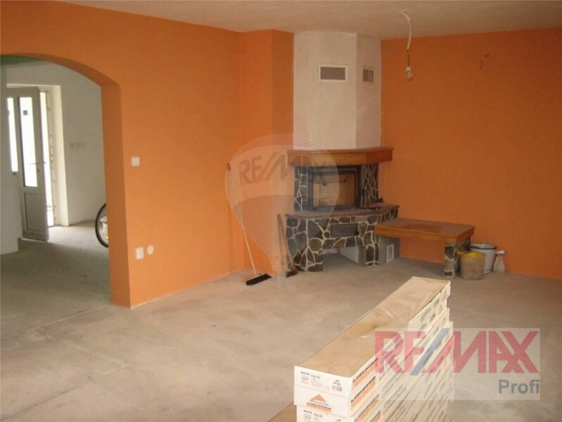 Rod. dom 5 izieb, 2 kúpelne,11-ročný, Mošovce — foto 3